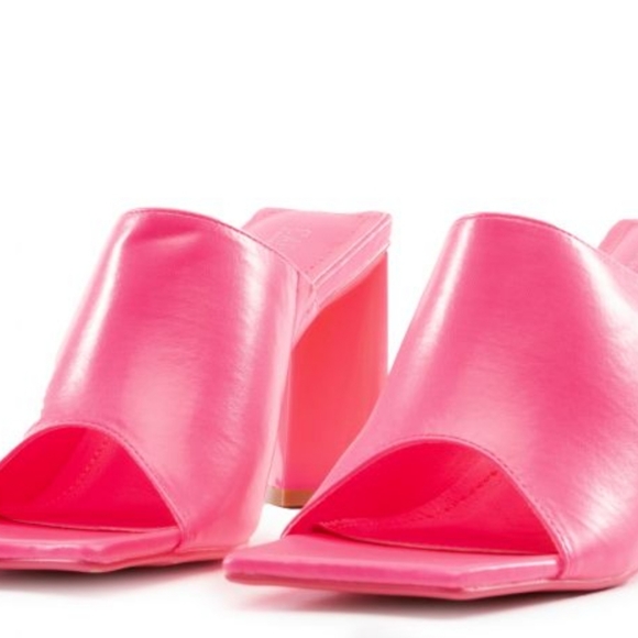 CAPE ROBBIN PINK BY YOU SLIP-ON CHUNKY HEEL SANDALS - Picture 6 of 6